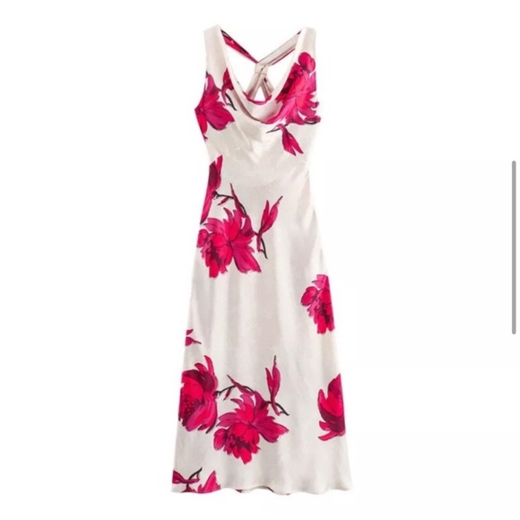 NWT Zara  dress maxi satin floral boho  SIZE XS
🚨FIRM  PRICE NO DISCOUNT - Picture 7 of 16